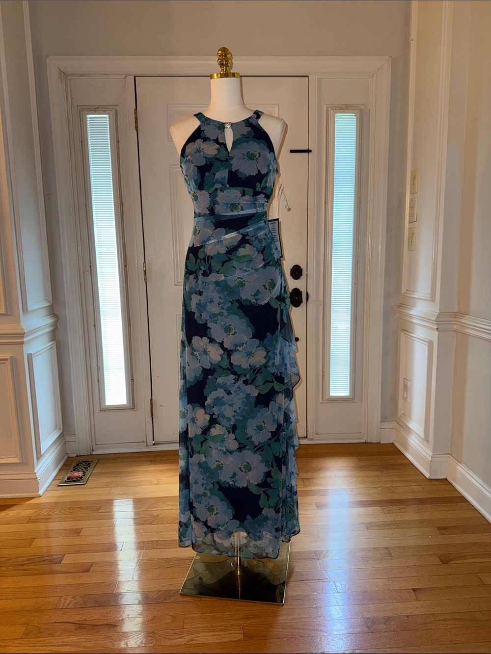 Betsy & Adam Navy Floral Keyhole Halter Maxi Dress
